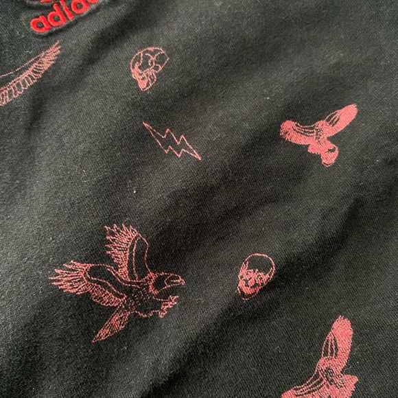 Adidas T-shirt - Picture 3 of 3